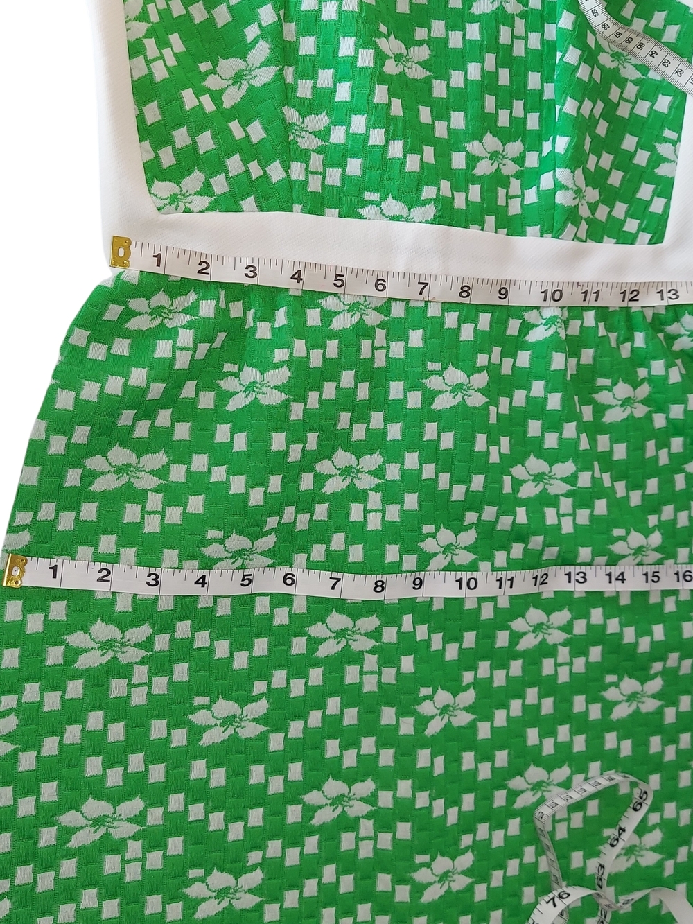Vintage Green and White Sleeveless Midi Dress - Picture 6 of 10